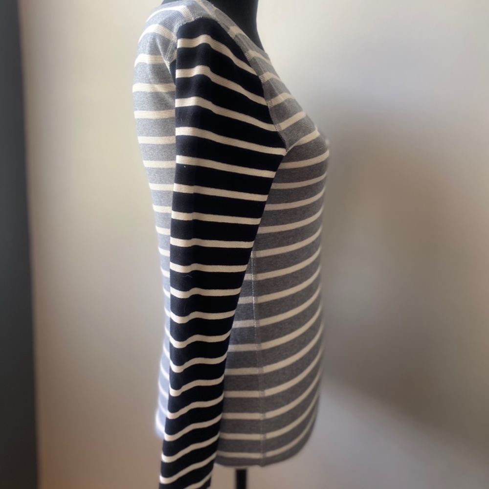 J Crew Top - Picture 3 of 10